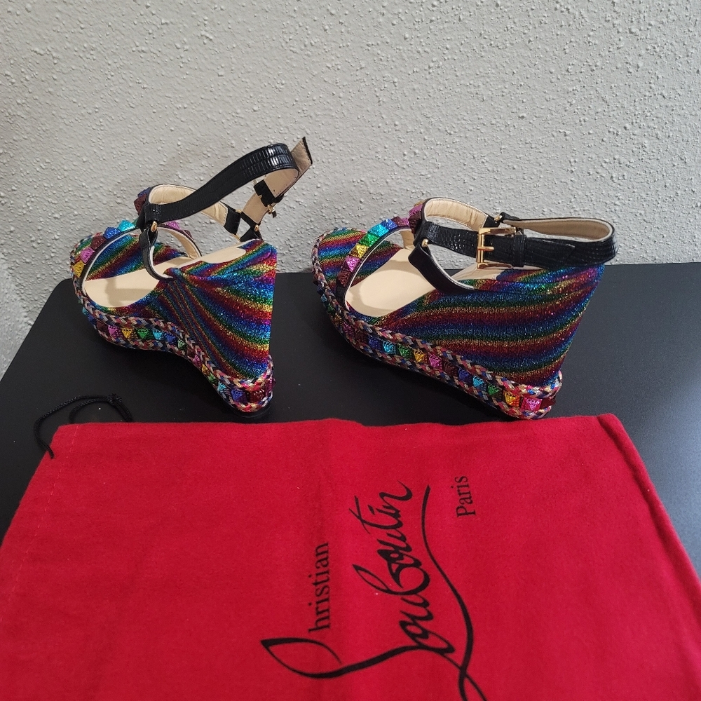 Christian Louboutin Pyraclou